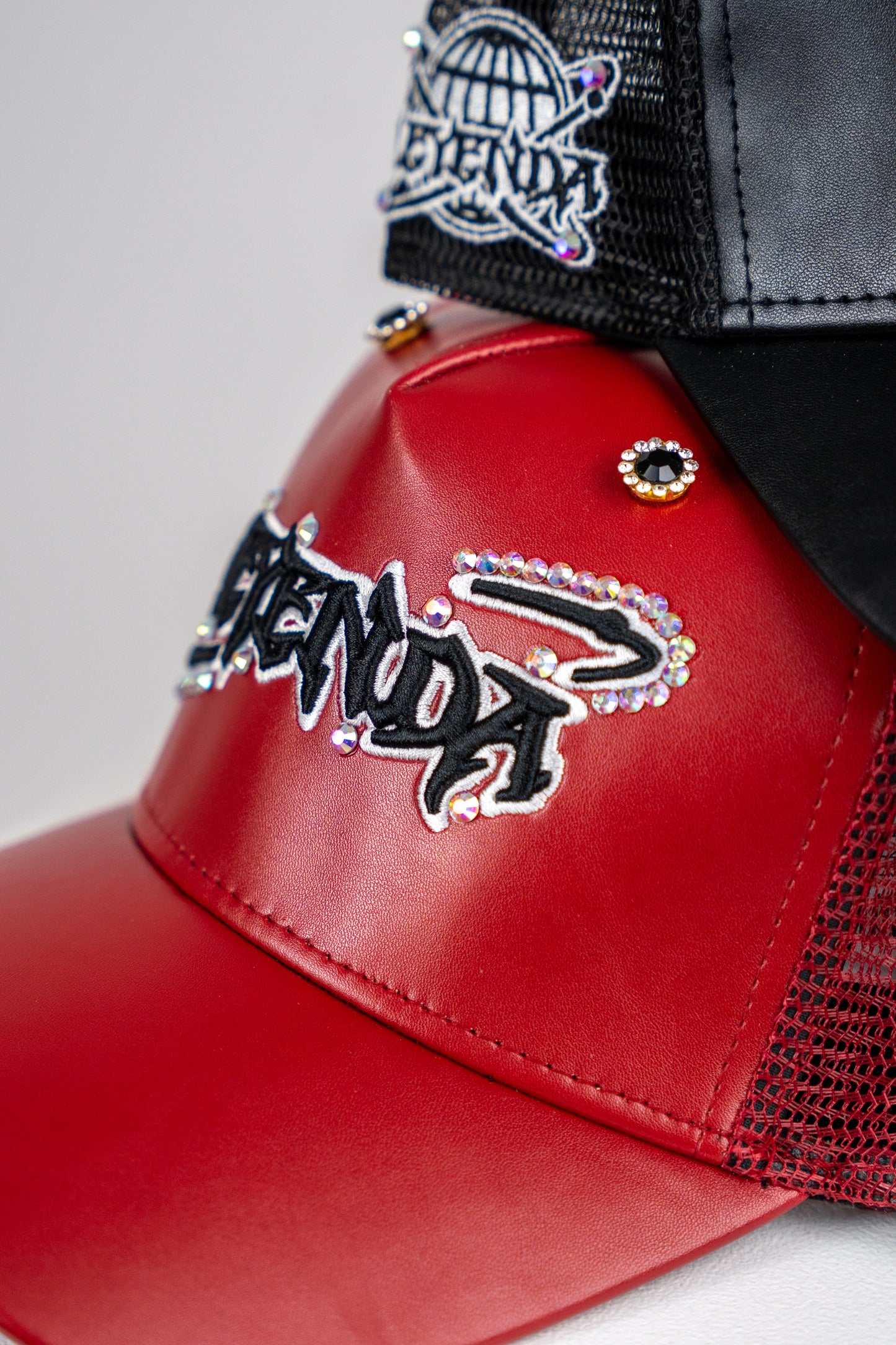 SNAPBACK.3 RED