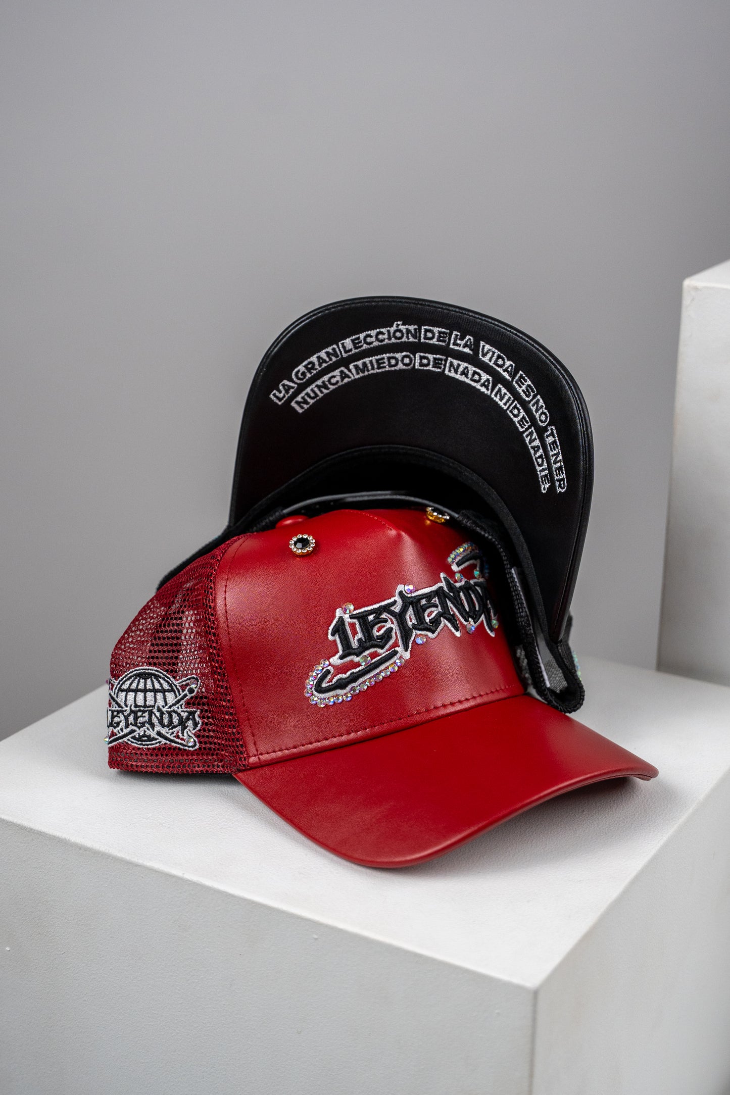 SNAPBACK.3 RED