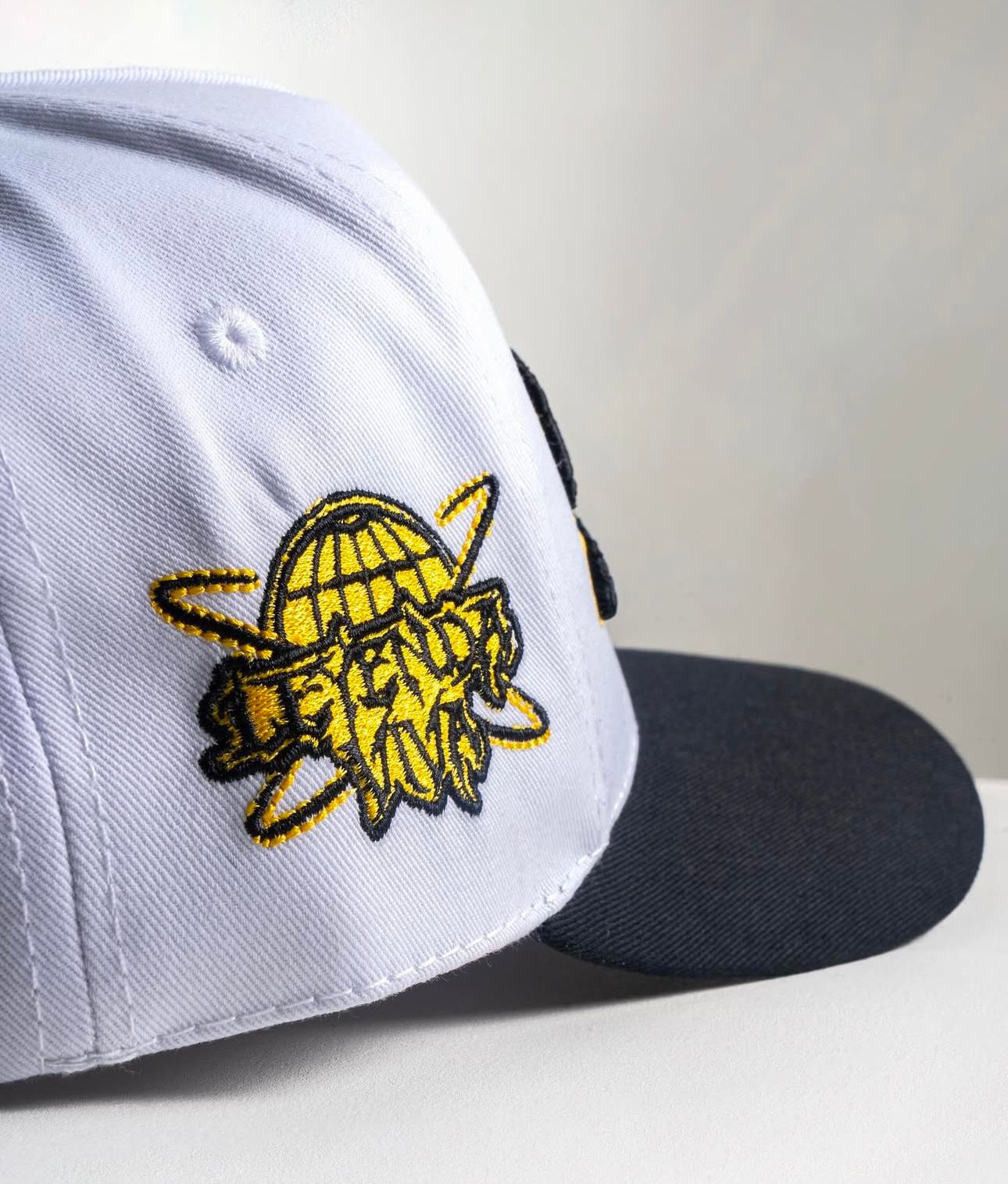 Legend "Golden Shine" Suede Cap