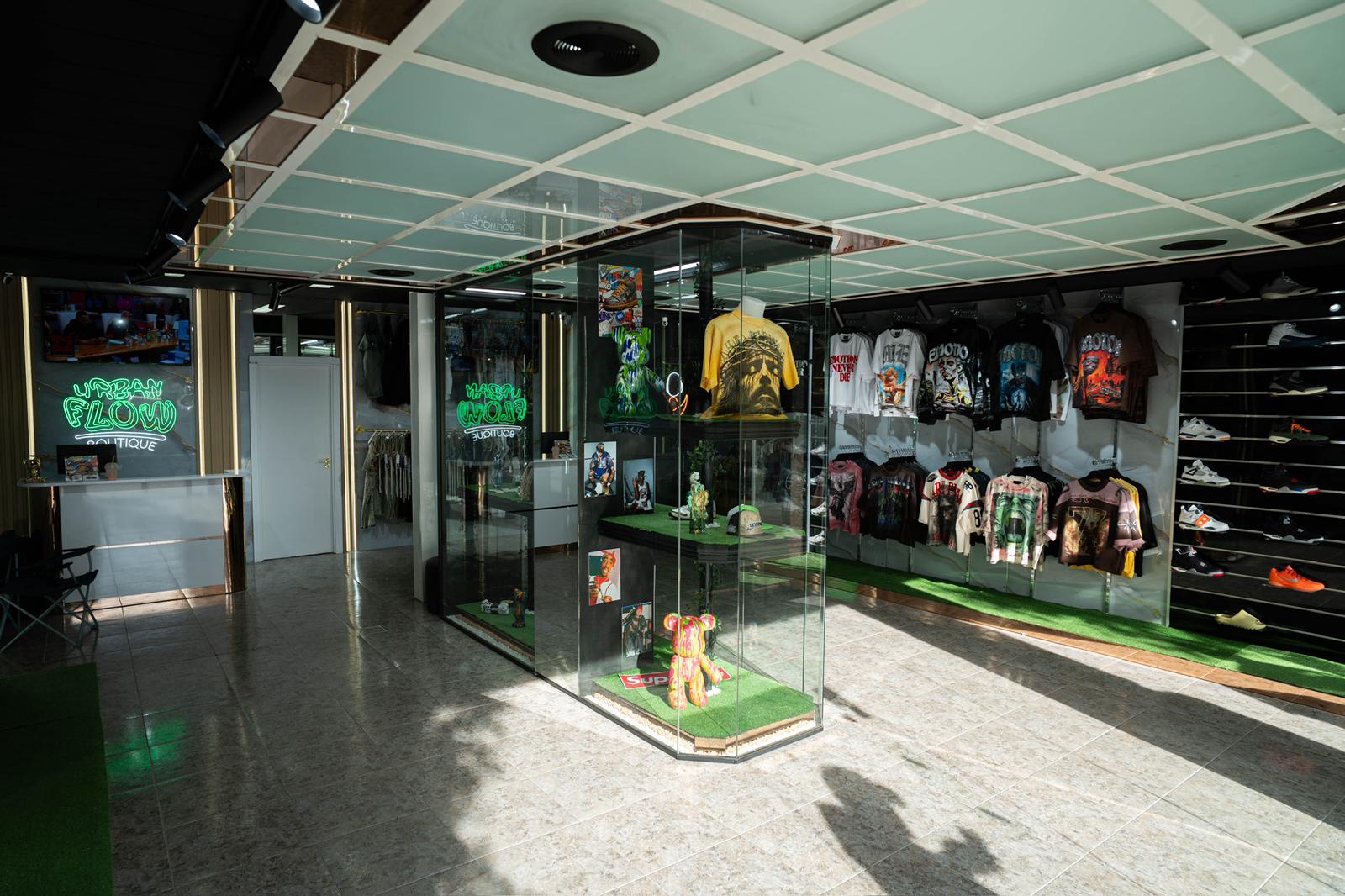UrbanFlow Boutique
