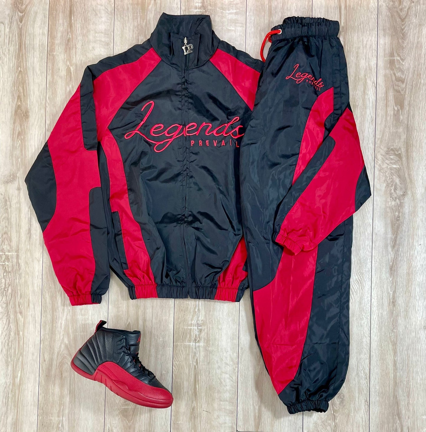 SET LEGEND red