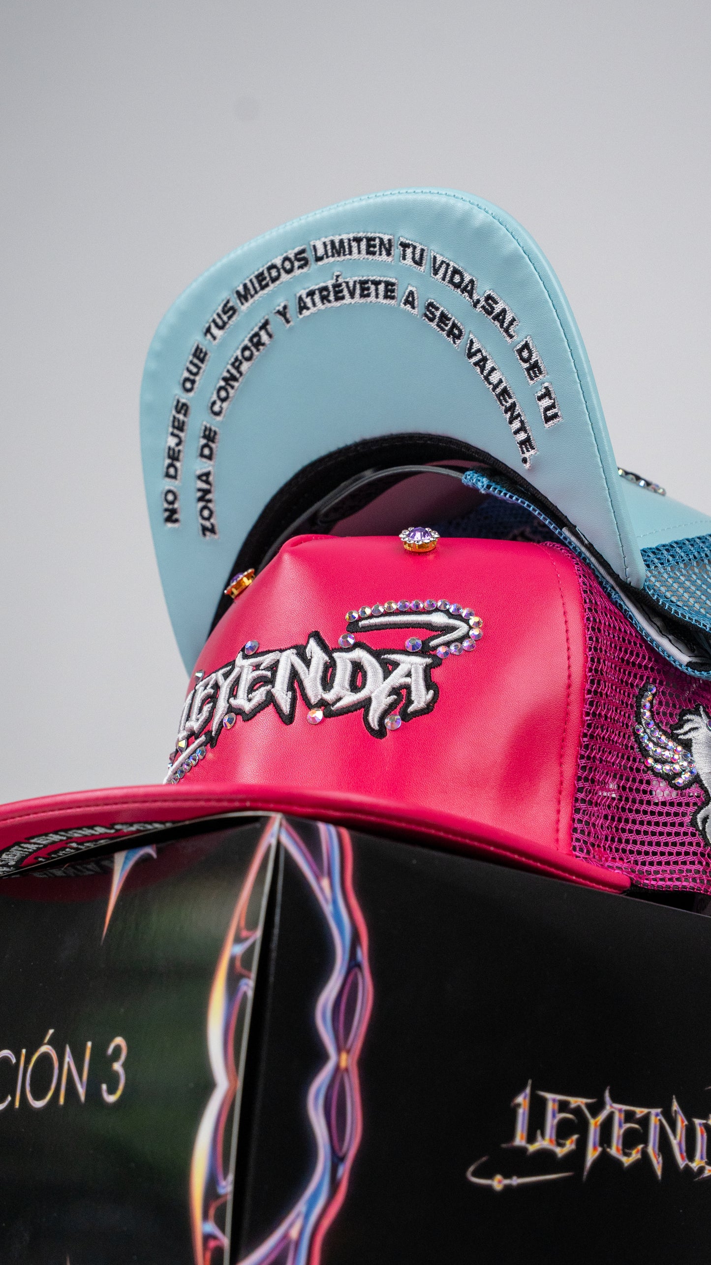 SNAPBACK.3 SKY BLUE FLAT