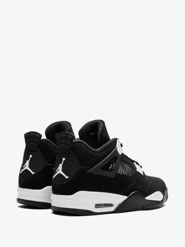 JORDAN 4 WHITE THUNDER