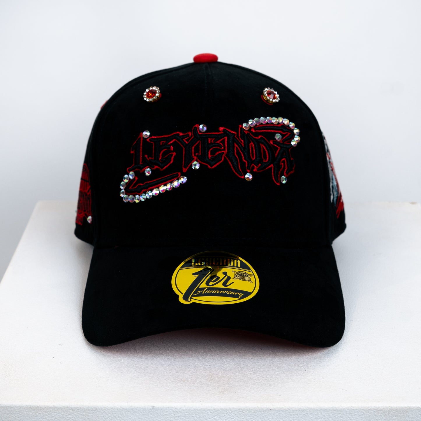 SNAPBACK.4 red black