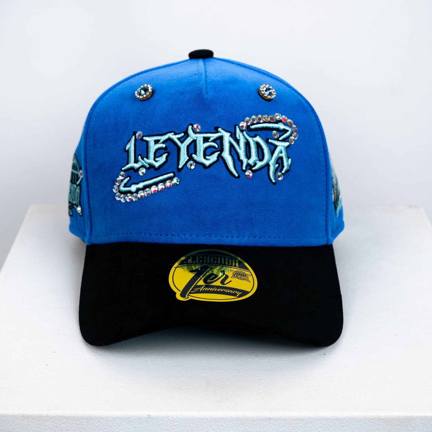 SNAPBACK. 4 Blue black